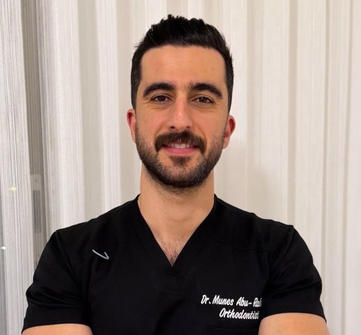 الدكتور مؤنس أبو رحمون